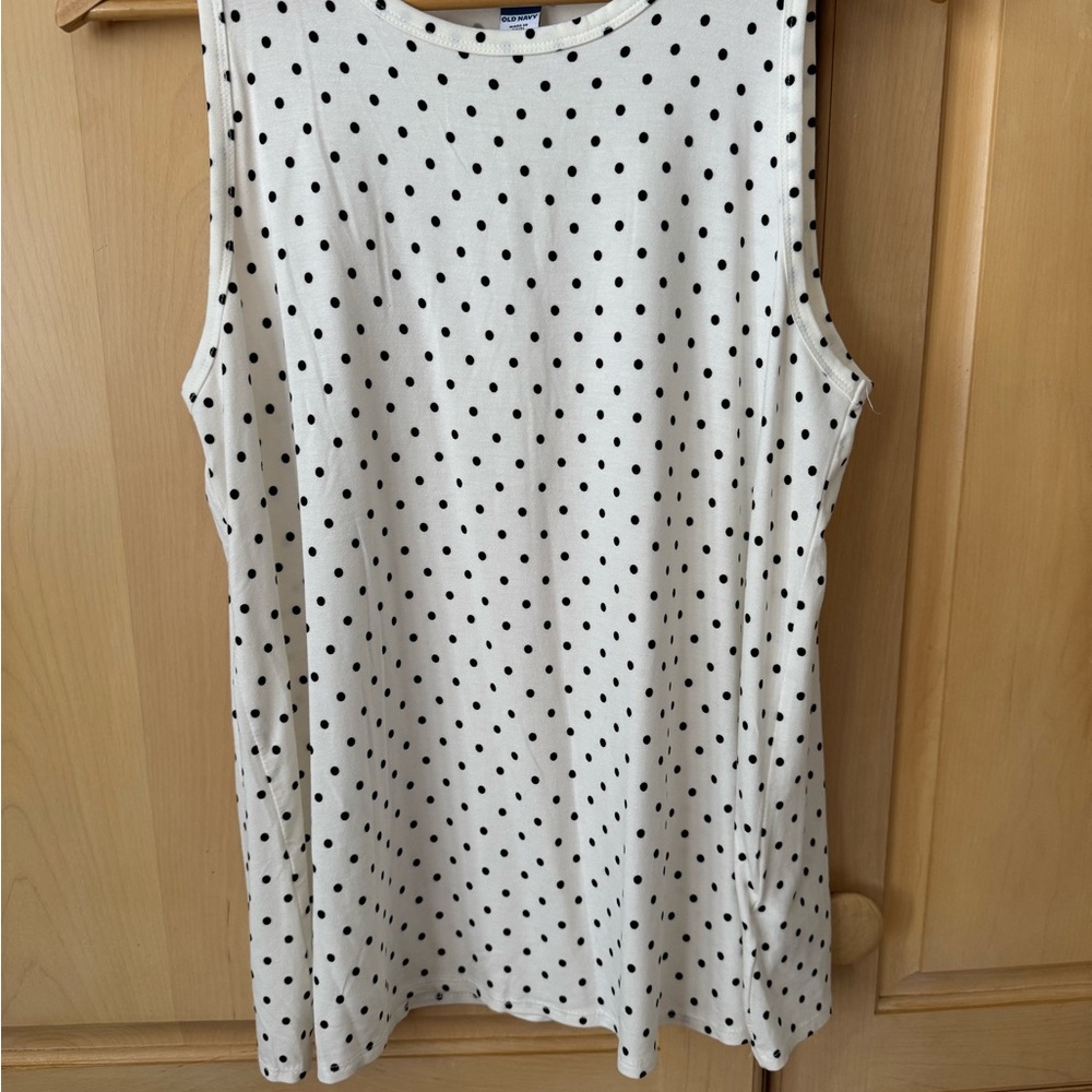 Old Navy Cream Tank with Black Polka Dots